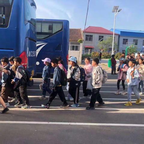 白衣小学研学旅行