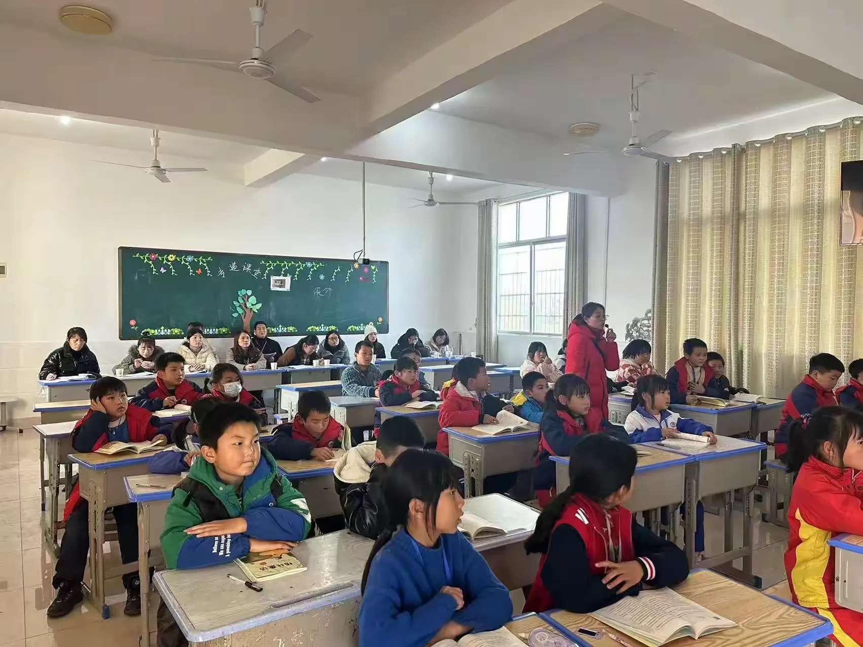 简篇-“阅读有温度,字词知冷暖”——万户中小2023年秋教师语文阅读教学教研活动