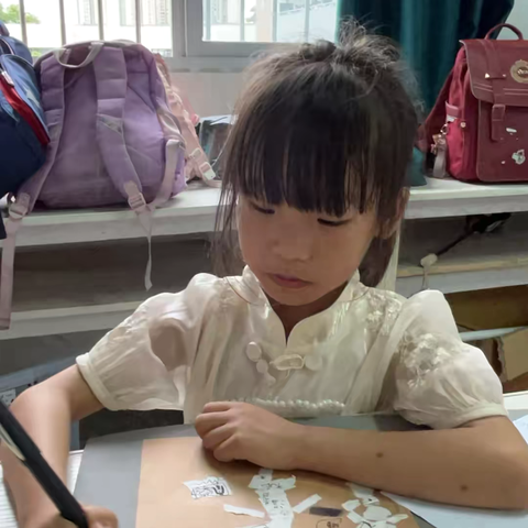 【画院】宝庆路金庭学校 一年级2303班谭可莹 艺术档案