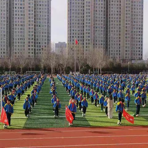 临颍县颍川学校足球大课间比赛