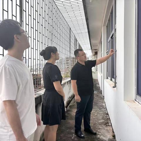 海口图书馆开展防御台风“摩羯”专项排查整治工作