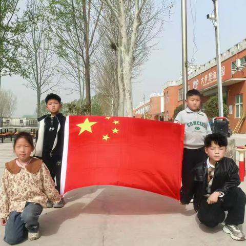 大梦想小学 ﻿第六周升旗仪式