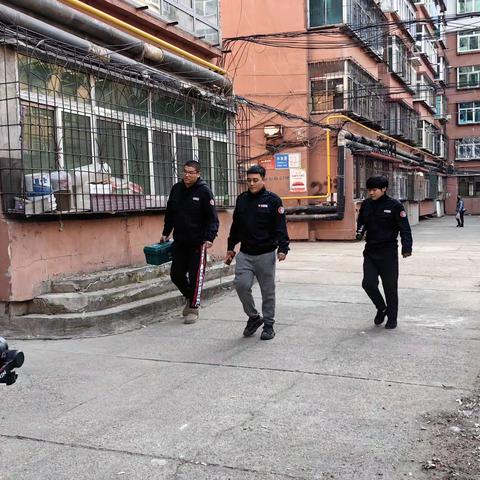 福民街道开展居民家庭燃气泄漏应急演练