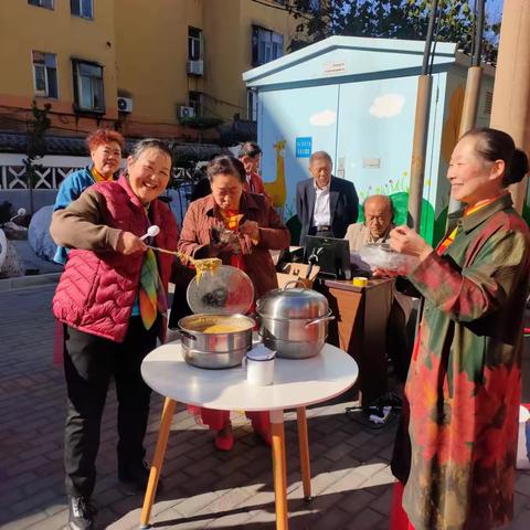 重阳敬老情，关爱在社区