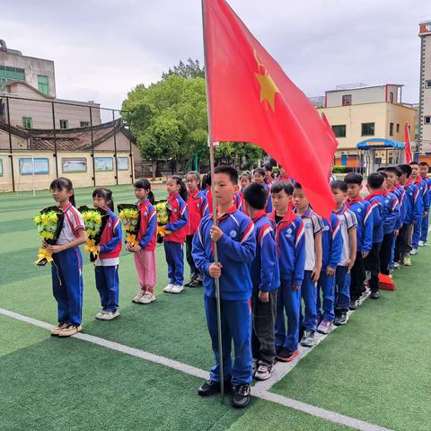 “清明祭英烈，红色永传承”——漳州台商投资区南门小学清明节“祭英烈”主题教育活动