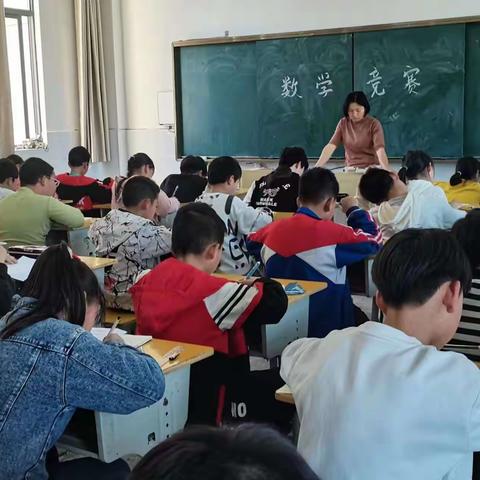 张家山街道荷湖小学数学知识竞赛活动总结