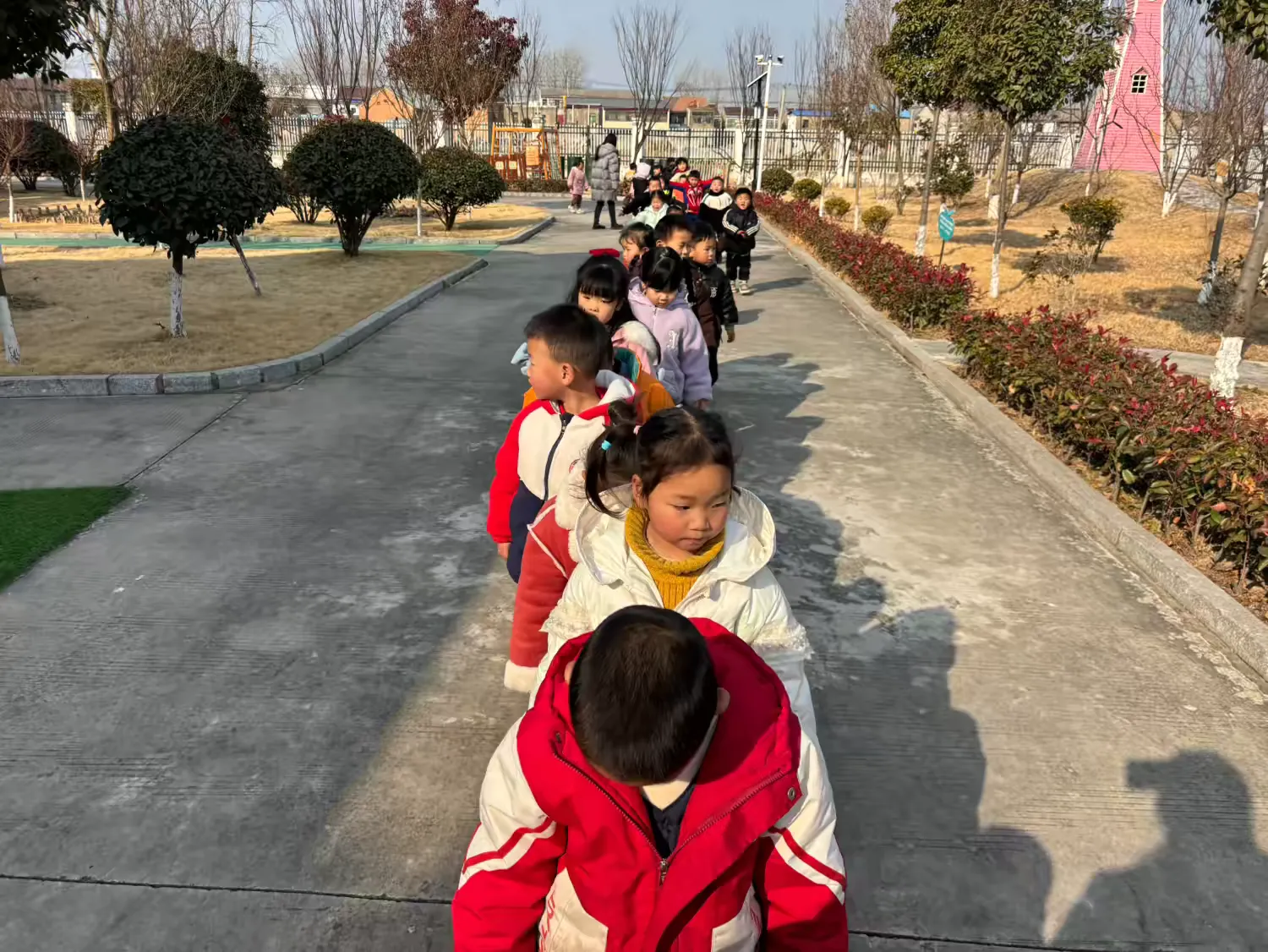 简篇-幼儿一日生活好习惯———排队