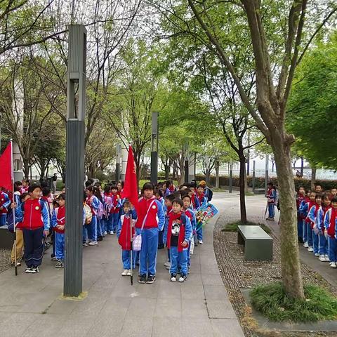 万物溢生机 正是踏春时——记城北小学二年级春季研学活动