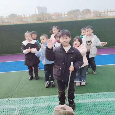 久福世家幼儿园大二班第十八周精彩回顾