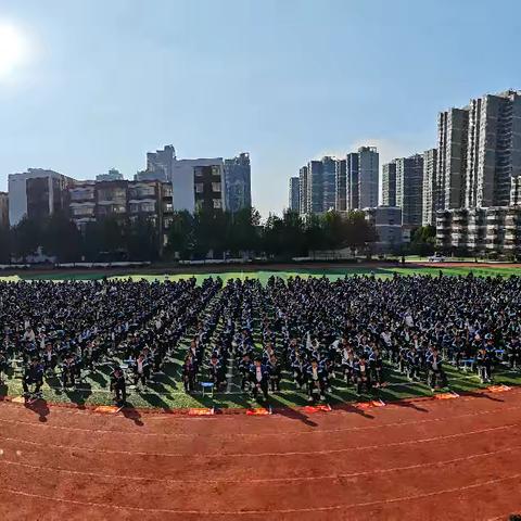 规范筑基有成，勤学铸就佳绩——滕南中学九年级学科规范大练兵总结表彰大会