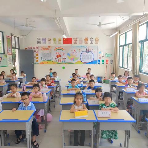 一年级的小豆包们