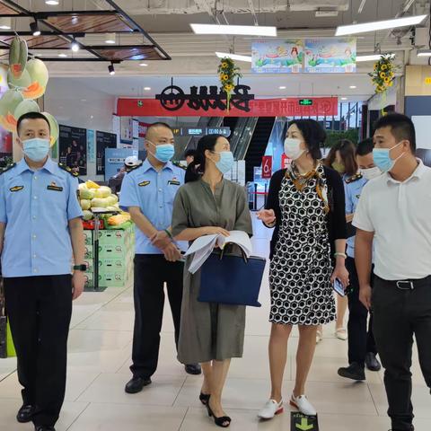 市局督导检查食品流通环节群众反映强烈突出问题专项整治工作开展情况