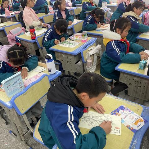 富强小学2024年上期三、四年级美术社团