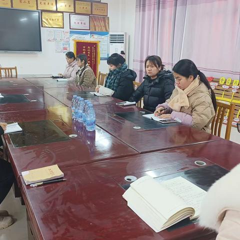 崔园子小学十八周工作总结