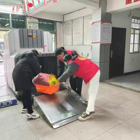 【明溪交通“帜高·道远”】志愿红暖归途 交通蓝护平安——明溪县交通运输局全力做好2026年春运保障工作