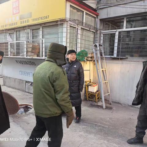 多方联动破困局 清泉入户暖民心 ——攻坚三群小区停水难题