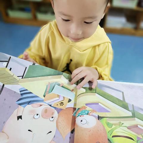 爱上幼儿园，快乐每一天