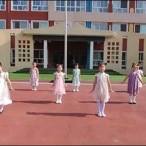 淡村镇中心幼儿园大二班第十六周精彩回顾