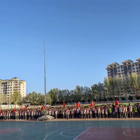 喜迎建队日，争做好队员