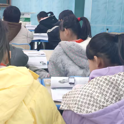 知识的交融与成长的启航——新华乡中心校(本部)2024年秋季学期教师技能课堂评比活动