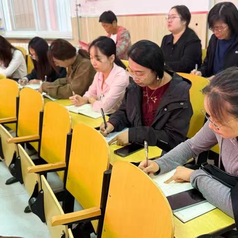 不负秋色逐梦行，跟岗研修促成长——第五期中青班（青年班）中学组第三次跟岗研修活动纪实