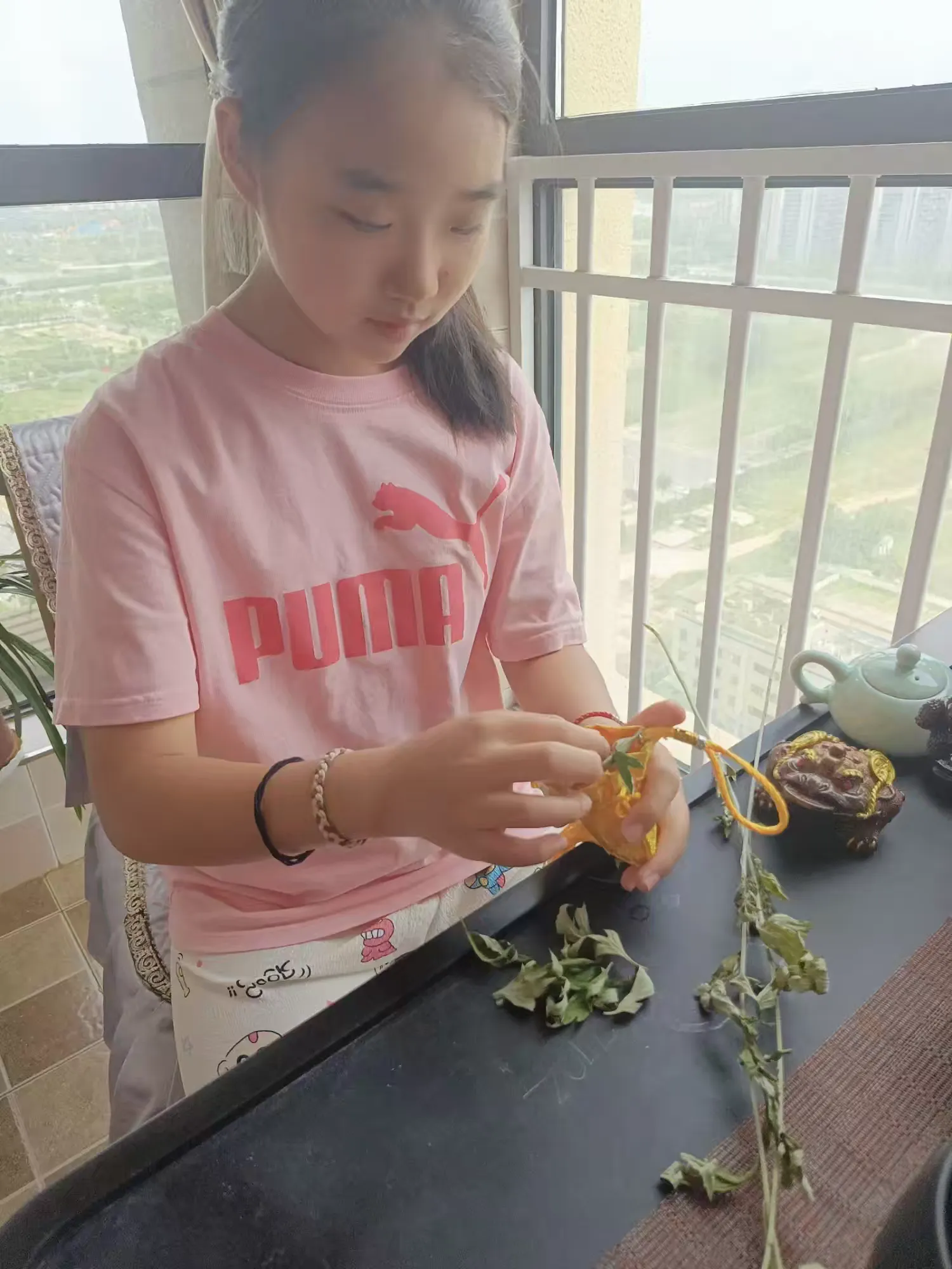 简篇-【浐灞教育·浐灞第十六小学】浓浓端午情,巧手做香包——五年级组风采展示