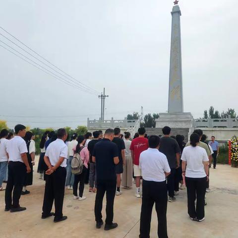 邯郸市新动联盟服务团走进广平县东张孟镇—东张孟镇开展烈士陵园纪念“七七事变”