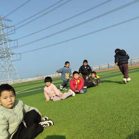 我们一起晒太阳啦～许幼小班