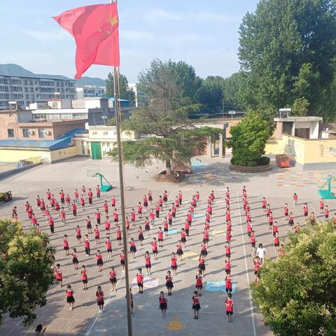 六月校园纪，青春的绚丽篇章