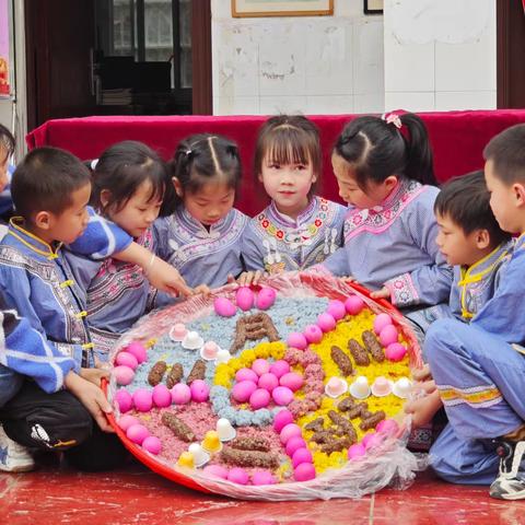 “传承壮乡情,走进三月三”——乐业县同乐镇武称小学三月三系列主题活动
