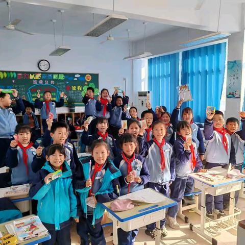 【全环境立德树人】童年不同样，礼物派送乐翻天——3.1活动纪实