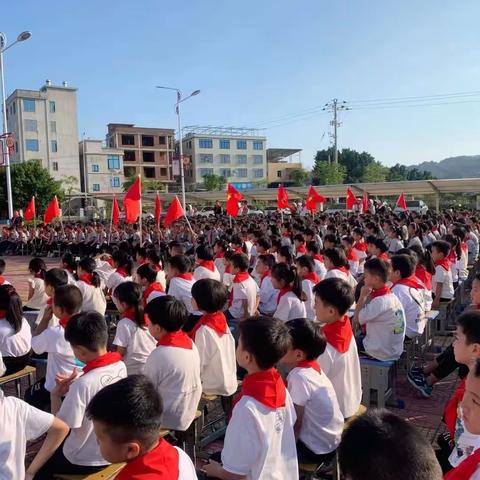 争做新时代好队员！2023年建队日，我们这样过！