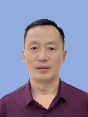 服务、敬业、奉献 -------魏青老师个人先进事迹