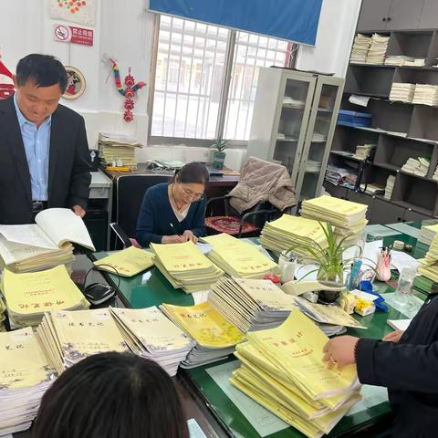 精“检”细查，共“促”成长——范县第一小学常规作业展