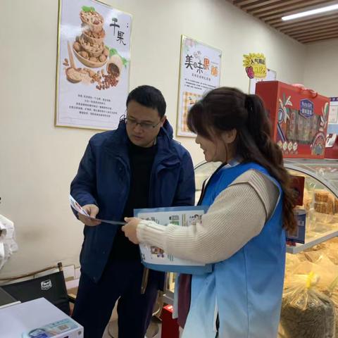 垃圾分类入商户 环保理念入人心