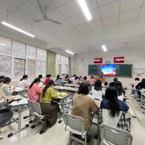 家校合育 携手同行——高密市第三实验小学二年级家委会竞选会议