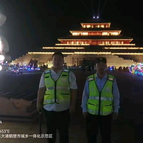 丹心映照星河长，壮志豪情贯穹苍。风雨无阻担责任，平安画卷绘霞光。