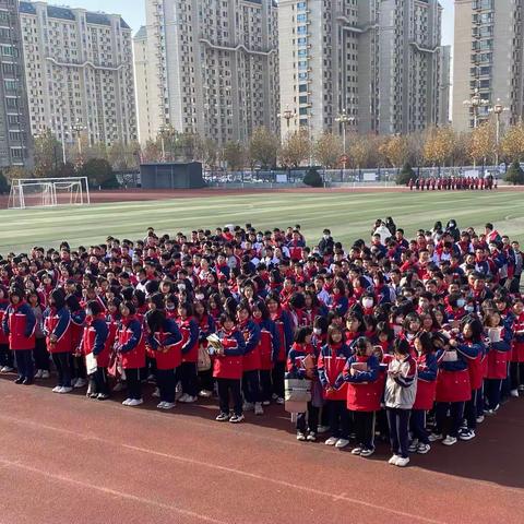 百舸争流千帆竞，榜样引领勇争先——滦州市海阳学校七年级期中学情检测表彰总结大会