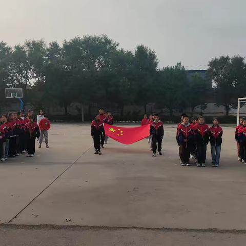 祁县南社小学“丰收之乐，耕耘之心”活动总结