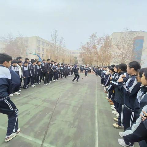 小小沙包“掷”梦想，活力飞扬展风采——成武二中初一年级阳光大课间掷沙包比赛