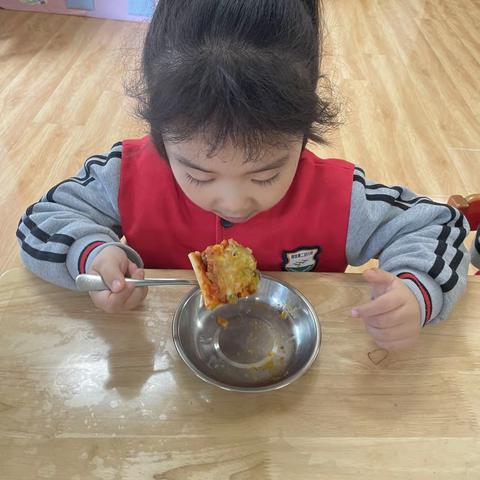 幼儿园里的美好“食”光