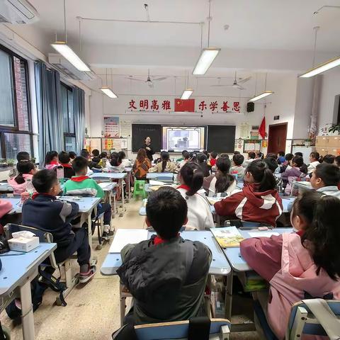 汲智于观摩 砺能在实战 ——铜梁区2025秋期新教师培训小数二坊第三次跟岗研修