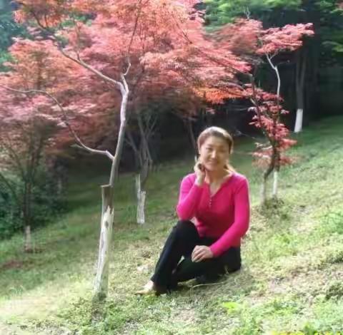 “青莲铸魂，红心育人·寻找身边的感动”系列活动———记十五中生物教师贾蕊