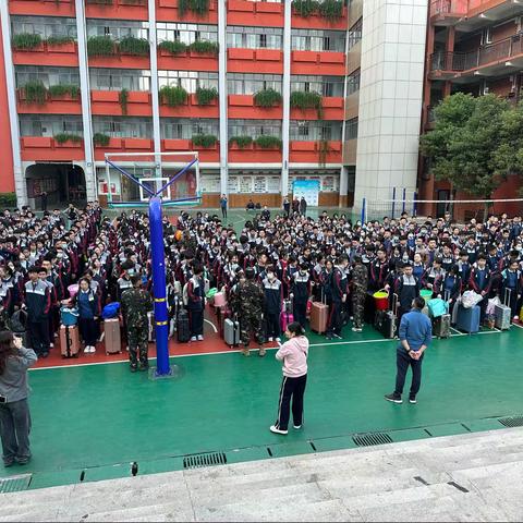 长风破浪会有时，直挂云帆济沧海