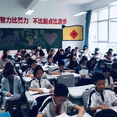 五月校园生光辉 教研奋进绽芳华