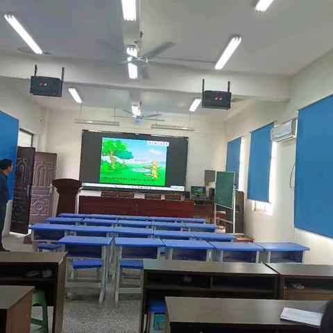 观摩名师课堂 助力教师成长——柳河镇小学数学教研活动