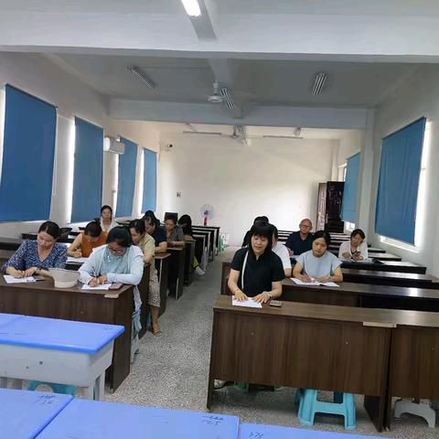 聚力深研，共绘未来 | 柳河镇中心小学数学组期末备考策略研讨会