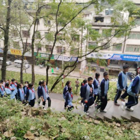 铜仁市第十中学生八年级（4）班2023年“激扬青春梦·薪火永相传”秋季研学实践活动