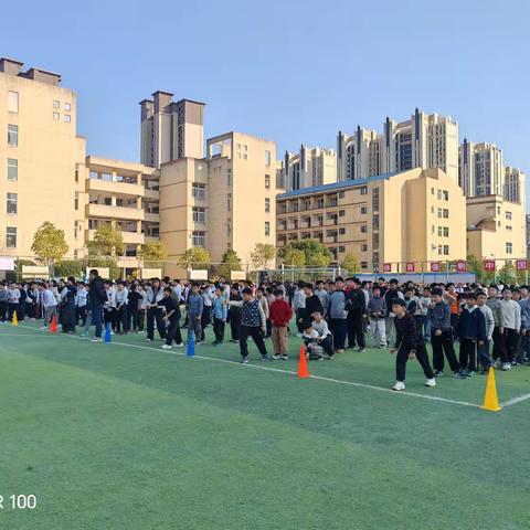 薪火相传，逐梦赛场—— 广信区第七小学五六年级学生迎面接力比赛纪实