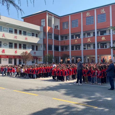 少先队建队日，让红领巾更鲜艳———大同校区少先队建队日活动